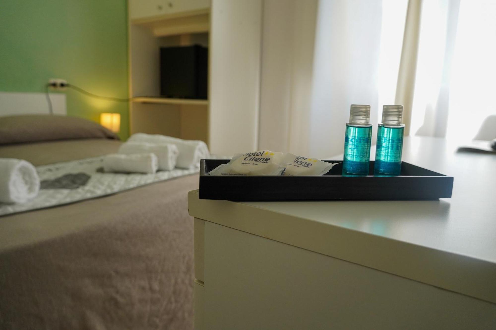 Hotel Cilene Viareggio Bagian luar foto