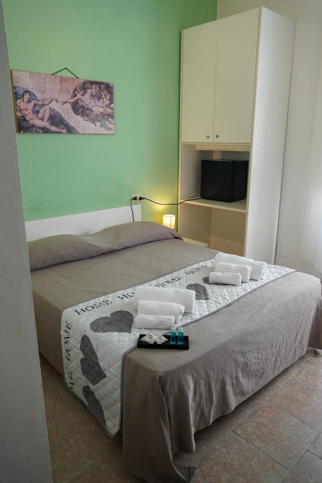Hotel Cilene Viareggio Bagian luar foto